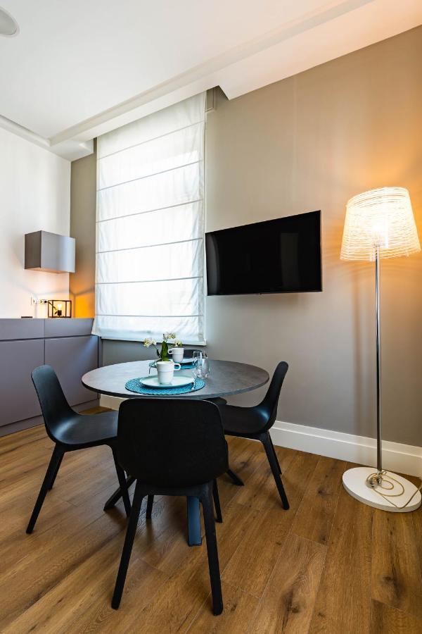 Ad Maiora Boutique Suite Napoli Eksteriør billede